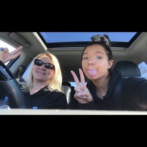 Meet your Posher, Michelle